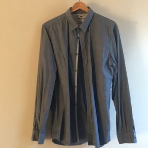 NWOT Men’s long-sleeved button down collared shirt blue/light pinstripe